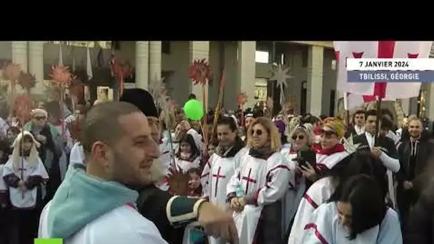 🇬🇪  Géorgie : la procession traditionnelle de Noël « Alilo » a eu lieu à Tbilissi