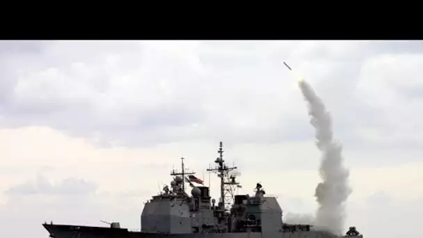 Mer Rouge : l'armée américaine abat des missiles balistiques et coule des navires houthis