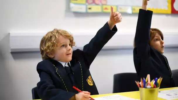 «Certains enfants ont énormément souffert» : les écoliers londoniens reprennent enfin le chemin