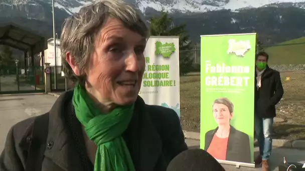 Régionales 2021 : Fabienne Grébert et Eric Piolle en campagne dans la vallée de l'Arve