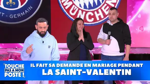 Il fait sa demande en mariage pendant la Saint-Valentin