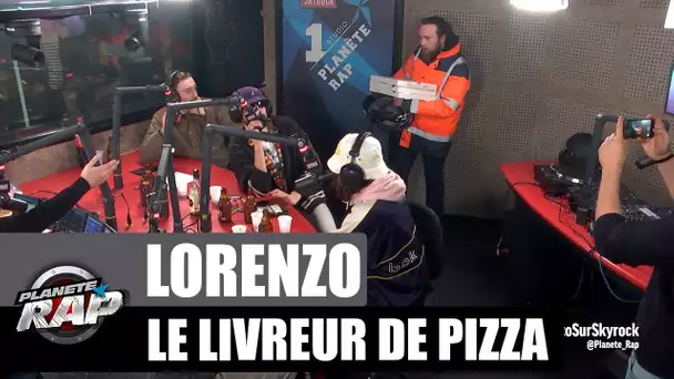 Un livreur de pizza s’arrête chanter à Skyrock #PlanèteRap