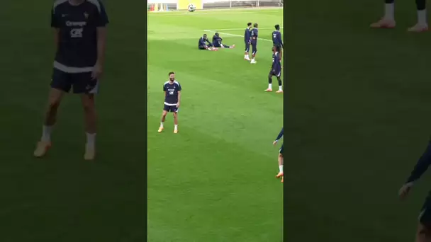 Et toi ? Joue-la comme Pavard ! 🤪#shorts