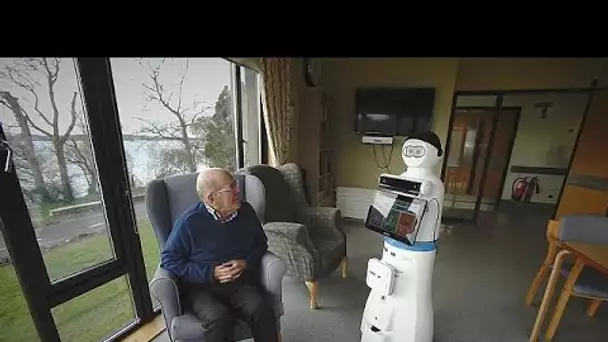 Un robot communicant pour les personnes atteintes de démence