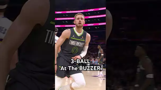 DONTE AT THE HALFTIME BUZZER 🚨