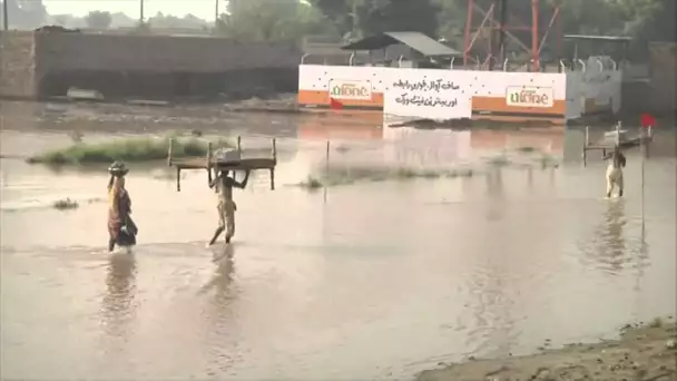 Plus de 400 morts dans les inondations du Cachemire