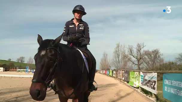 Gwendolen Fer, cavalière pré-sélectionnée au JO, parle du virus qui ravage le monde du cheval