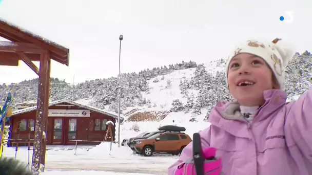 Beaucoup de neige naturelle et de public à Gréolières-les-neige