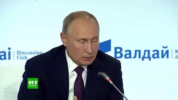 Vladimir Poutine et d’autres chefs d’Etat prennent la parole lors de la réunion du Club Valdaï