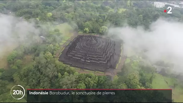 Indonésie : Borobudur, le sanctuaire de pierres