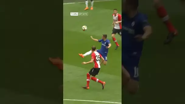 🤩 #Giroud et #Hazard, c'était un pur régal !!! #ChelseaFC #Football #Skills #Goals #BestOf