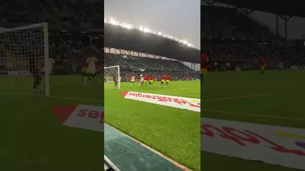 🇬🇳🇸🇳 Le Sénégal ouvre le score ! 💪 Seck envoie le ballon au fond des filets de la tête !