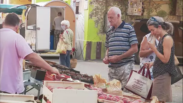 Masque obligatoire sur les marchés de Grenoble : des débuts "confus"