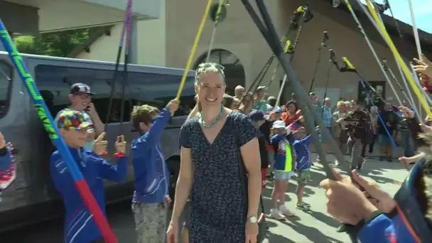 Morbier: Fête d'adieu pour célébrer la retraite de la championne olympique de biathlon Anaïs Bescond