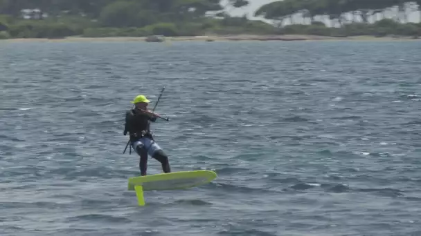 Cannes : retour des kitesurfeurs après le confinement