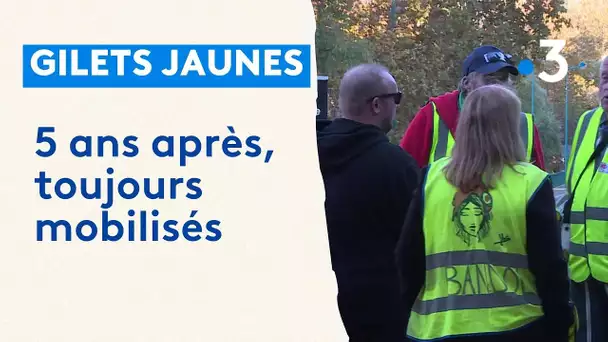 Cinq ans des gilets jaunes : Christophe, toujours mobilisé sur un rond-point de Bandol dans le Var