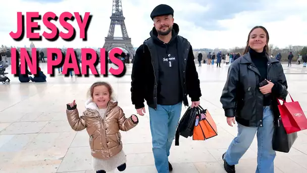 JESSY IN PARIS / On fait les touristes !