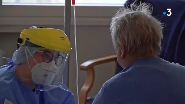 Documentaire :"Covid-19 : 23 jours au cœur d’un hôpital" (extrait)