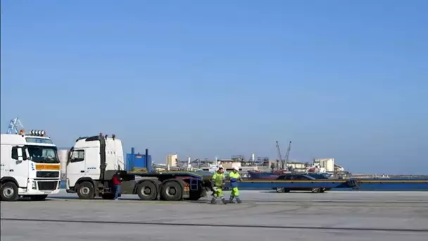 Transporteur d'éoliennes par camion, un métier de rêve