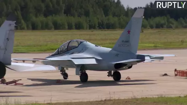 Exercices d&#039;avions à la veille du Jour des forces aériennes russes (Direct du 10.08)