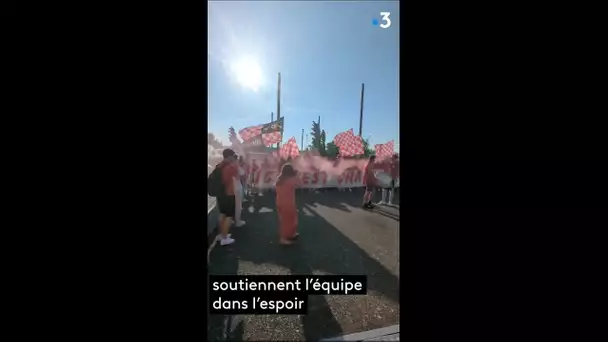 Les supporters de l'Elan Chalon à la finale de ProB