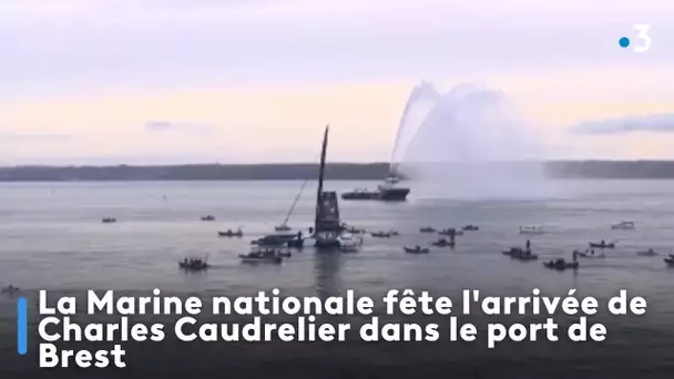 La Marine nationale fête l'arrivée de Charles Caudrelier dans le port de Brest