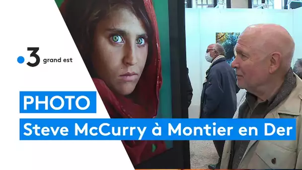 Steve McCurry,  photographe de "l'Afghane aux yeux verts", au festival de la photo de Montier-en-Der