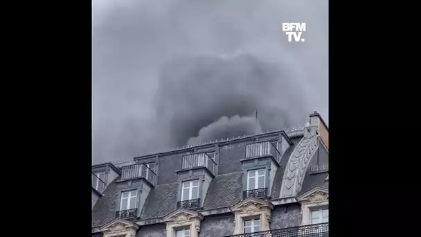 Paris: un important incendie en cours près de l'Opéra