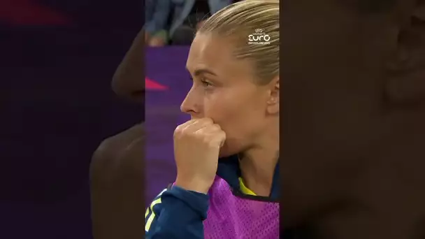 Le but de la remontada anglaise avec Michelle Agyemang face à la Suède ? #Weuro2025