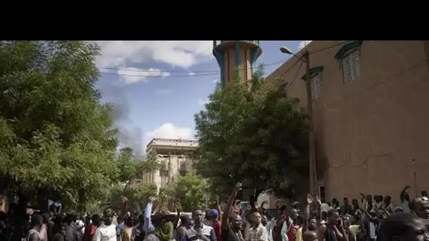Au Mali, la contestation va observer une "trêve" avant une nouvelle médiation africaine