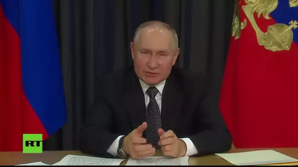 EN DIRECT : Vladimir Poutine participe à la séance plénière du Conseil mondial du peuple russe
