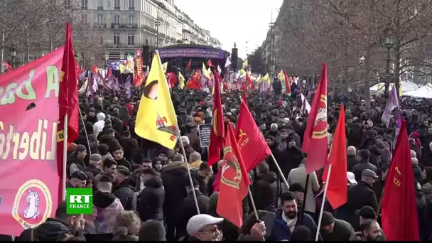 France : des Kurdes manifestent à Paris en mémoire du meurtre de trois militantes en 2013