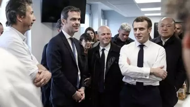 Crsquo;est très cruel pour moi-même  , Emmanuel Macron fait un étrange mea culpa