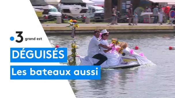 Le concours de bateaux déguisés à Dienville