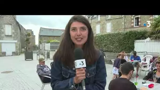 L'été en Bretagne : ma vie de saisonnier, être serveur sur la côte