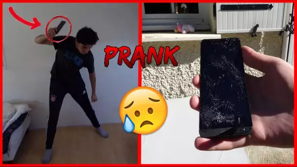 LE PRANK A MAL TOURNÉ ! IL CASSE LE TÉLÉPHONE !