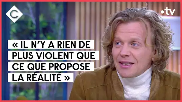 Alex Lutz dans le « vortex » de Gaspard Noé - C à vous - 06/04/2022