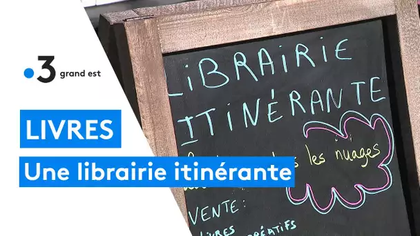 Une librairie ambulante : la tête dans les nuages