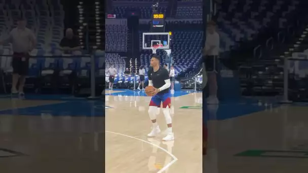 Russ getting ready for a big Game 5!