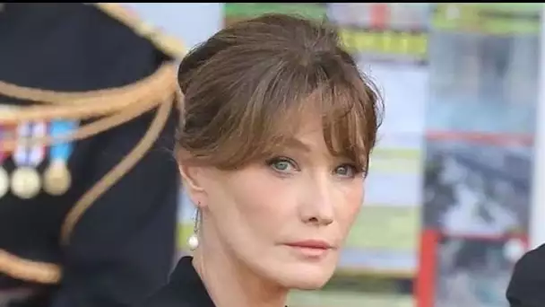 "Je ne suis pas contente", Carla Bruni furax contre Brigitte et Emmanuel Macron,...