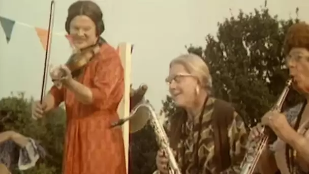 Benny Hill - Le Woodstock du troisième âge