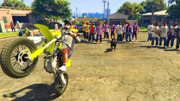 Je Vole une MOTO KTM dans LE QUARTEIR LE PLUS CHAUD DE GTA 5 !