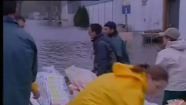 Inondations : l'eau continue à monter à Abbeville