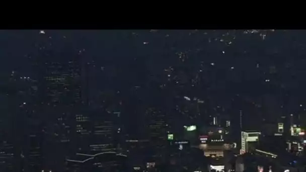 Japon : ville de Tokyo de nuit 1/2