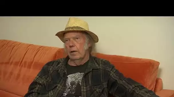 Neil Young vend 50% des droits de son catalogue de plus de 1000 chansons