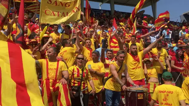 Finale de pro D2 : supporters de l&#039;USAP dans le stade