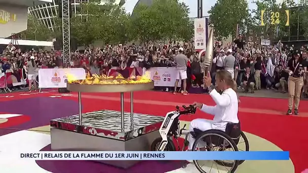 Le chaudron s'est enflammé à Rennes, c'est la fin de cette 22e étape de la flamme olympique.