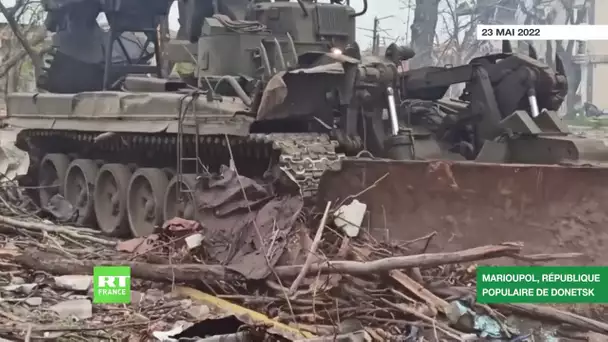 Les unités du génie de l'armée russe effectuent le déminage du territoire de l’usine Azovstal