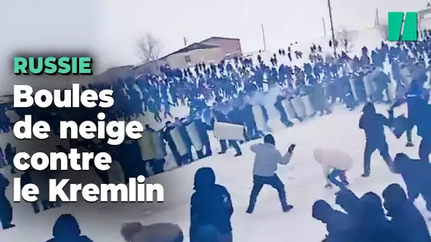 Lacrymos contre boules de neige dans une manifestation anti-kremlin en Russie