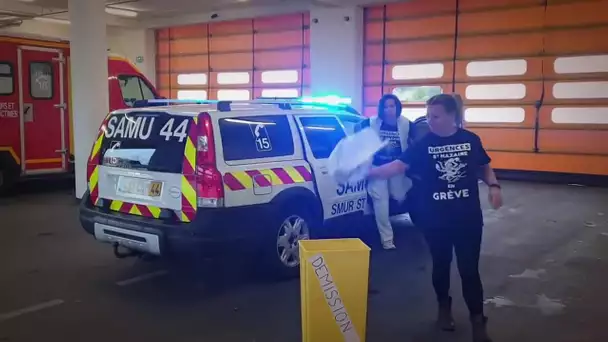 Saint Nazaire : des infirmières jettent leurs blouses dans un clip vidéo mais restent mobilisées